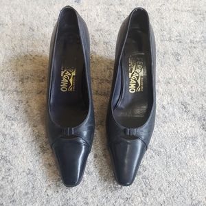 Salvatore Ferragamo Black Kitten Heels Sz 7